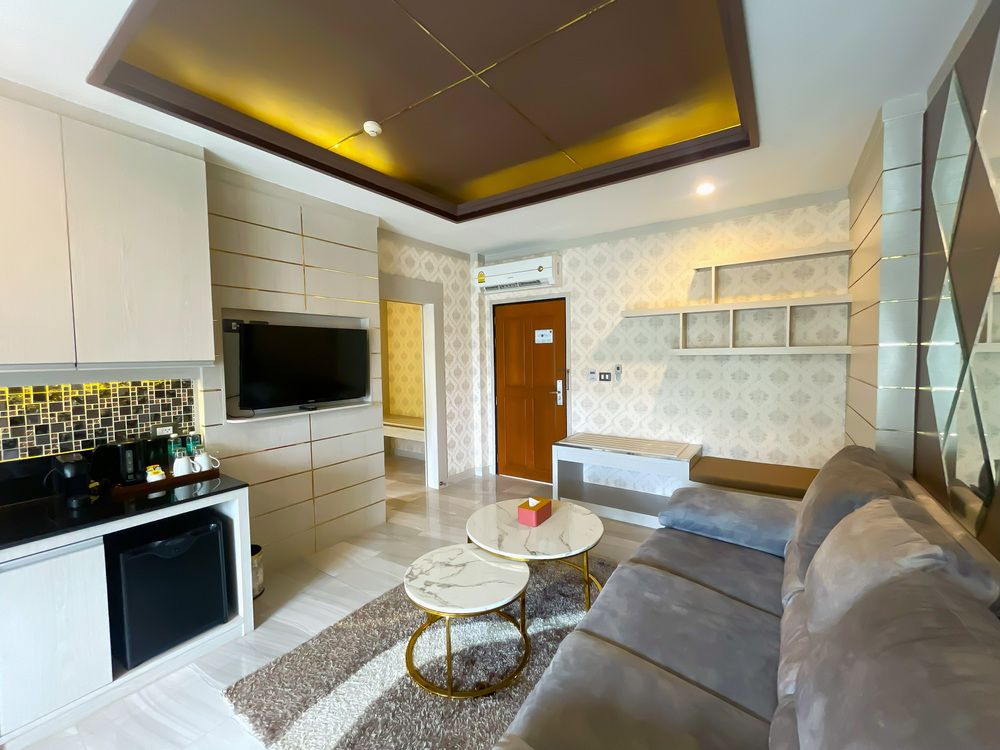 Quality Resort and Spa Patong Beach фото 62