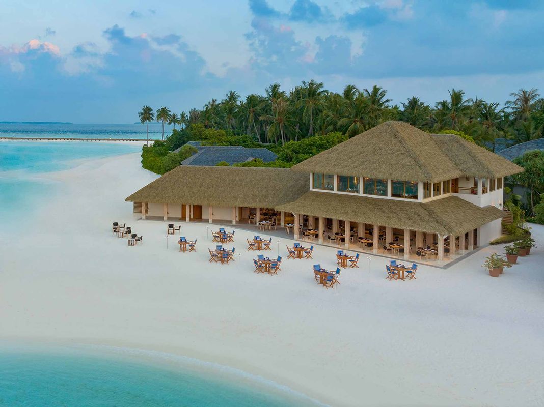 Emerald Faarufushi Resort & Spa фото 16