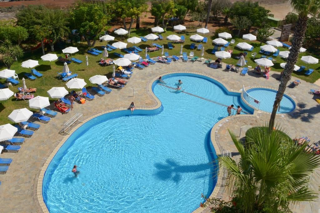 Maris Grand Waterpark Resort фото 0