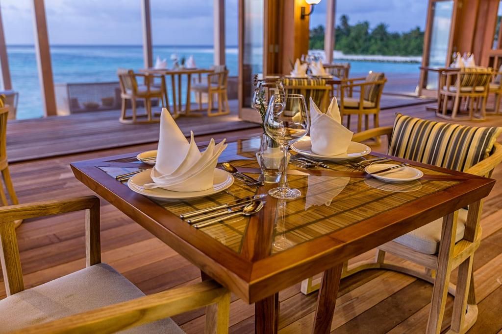 Hurawalhi Island Resort (Adults Only 15+) фото 45