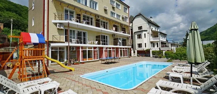 Фото отеля Гостевой дом «Солнечный»