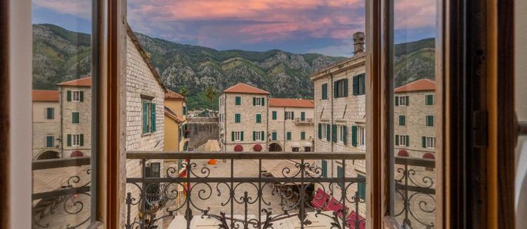 Фото отеля Vardar