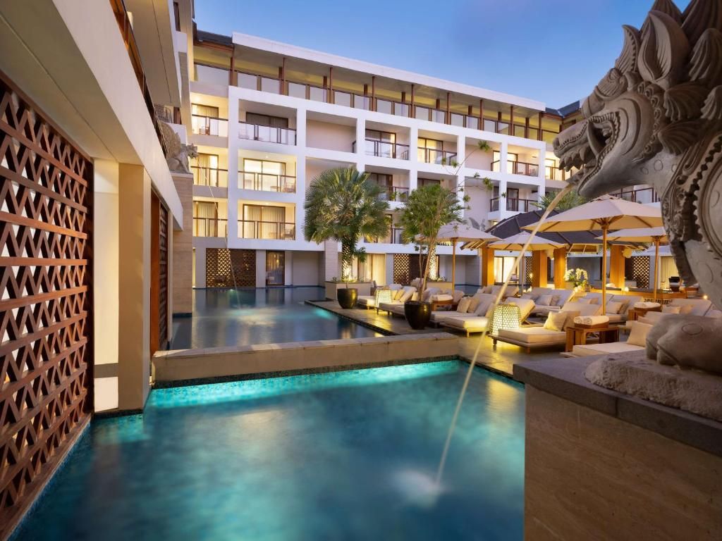 The Bandha Hotel & Suites фото 40
