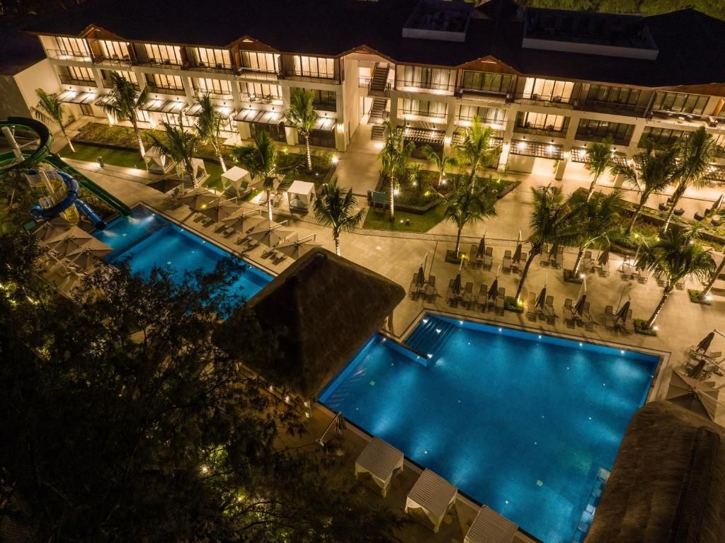 Oceans Creek Beach Hotel фото 45