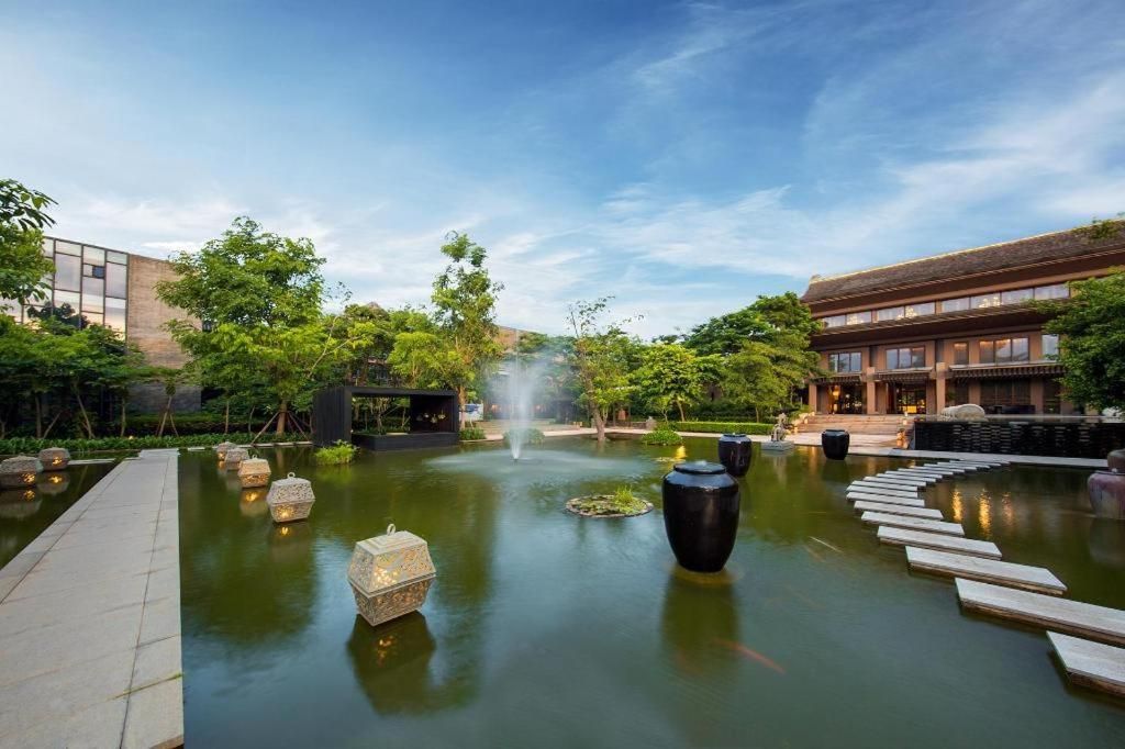 Eadry Royal Garden Hotel Haikou фото 12
