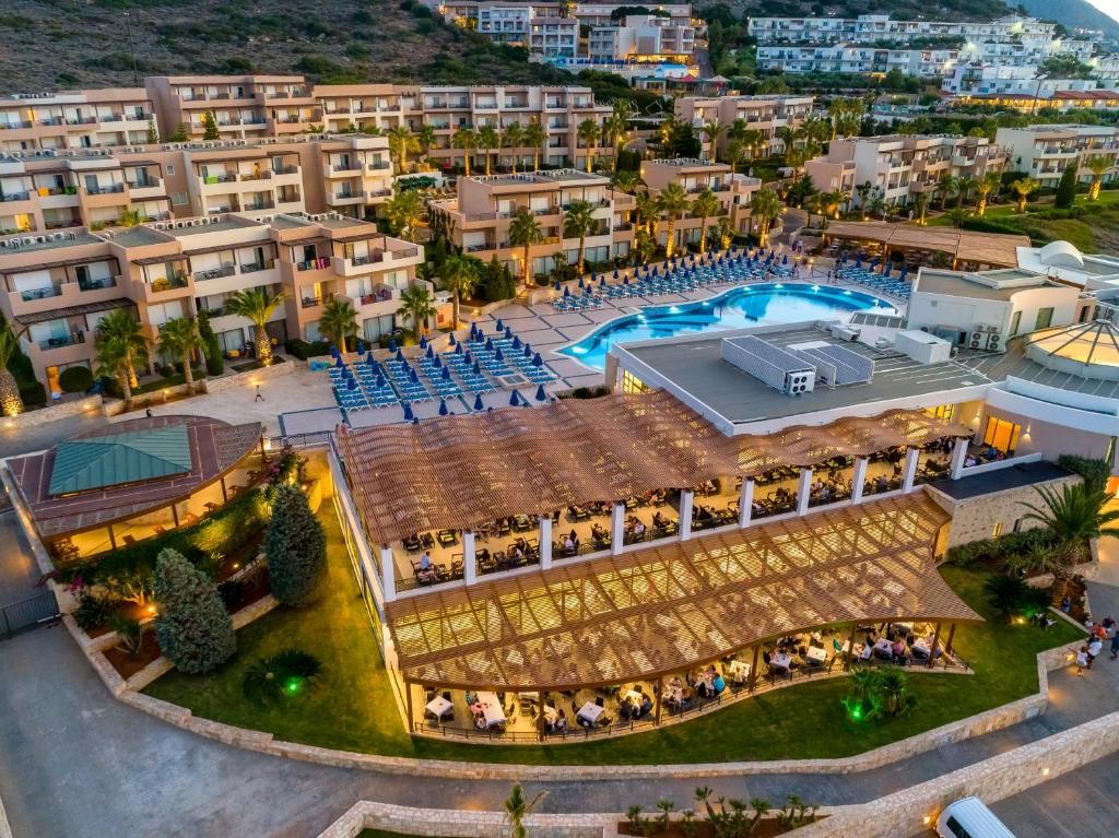 Grand Hotel Holiday Resort фото 38