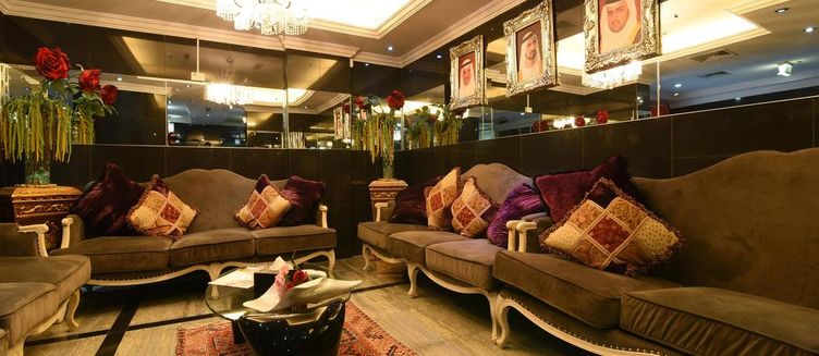 Фото отеля OYO 272 Mirage Hotel