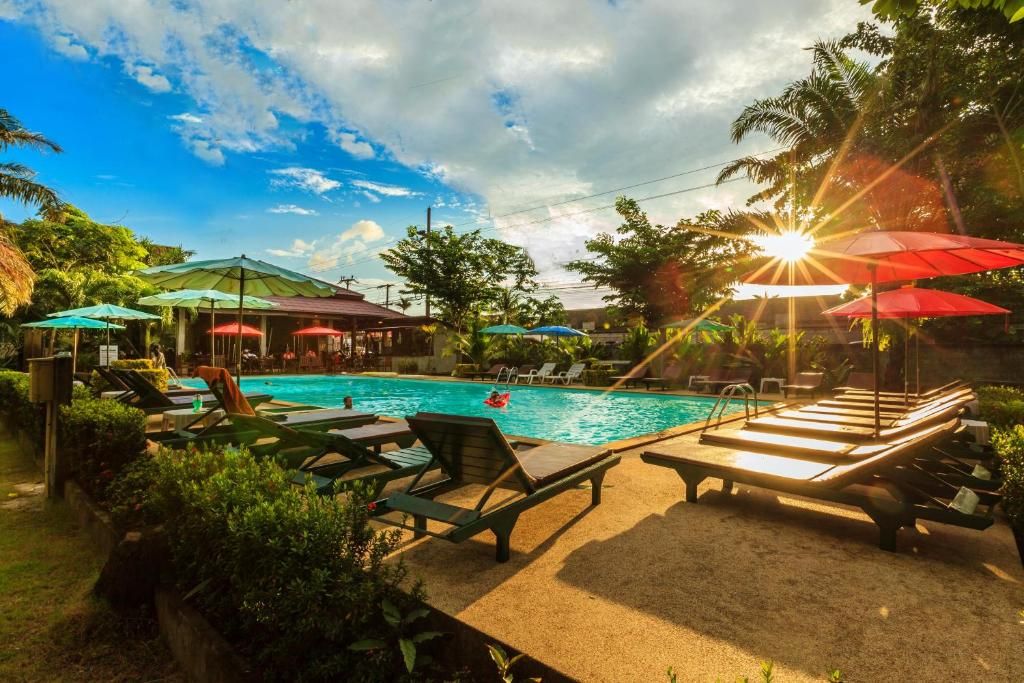 Lanta Klong Nin Beach Resort фото 35
