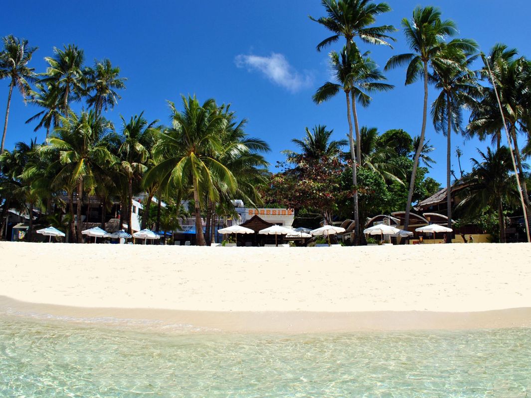 Surfside Boracay Resort & Spa фото 33