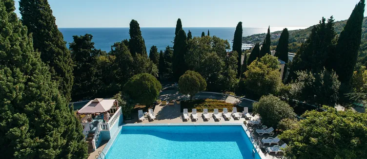 Фото отеля Усадьба Голубой Залив