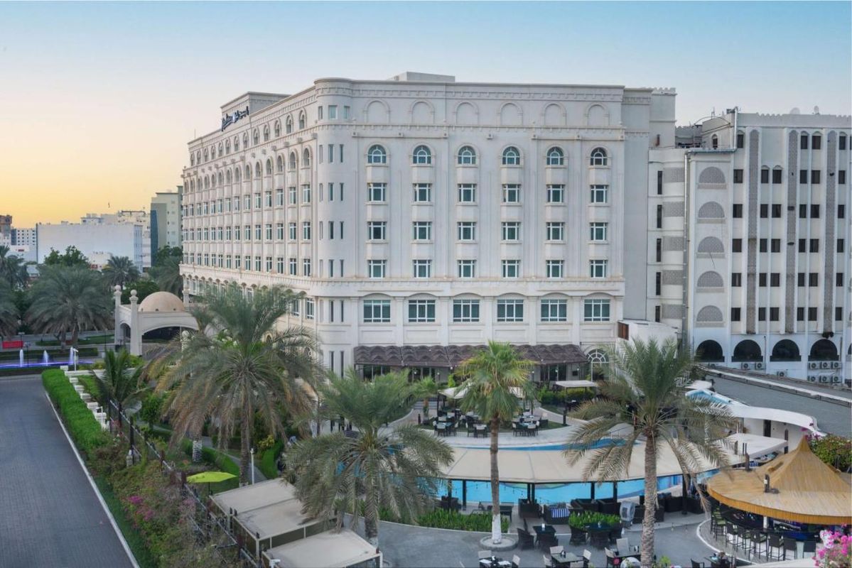 Radisson Blu Hotel Muscat фото 1