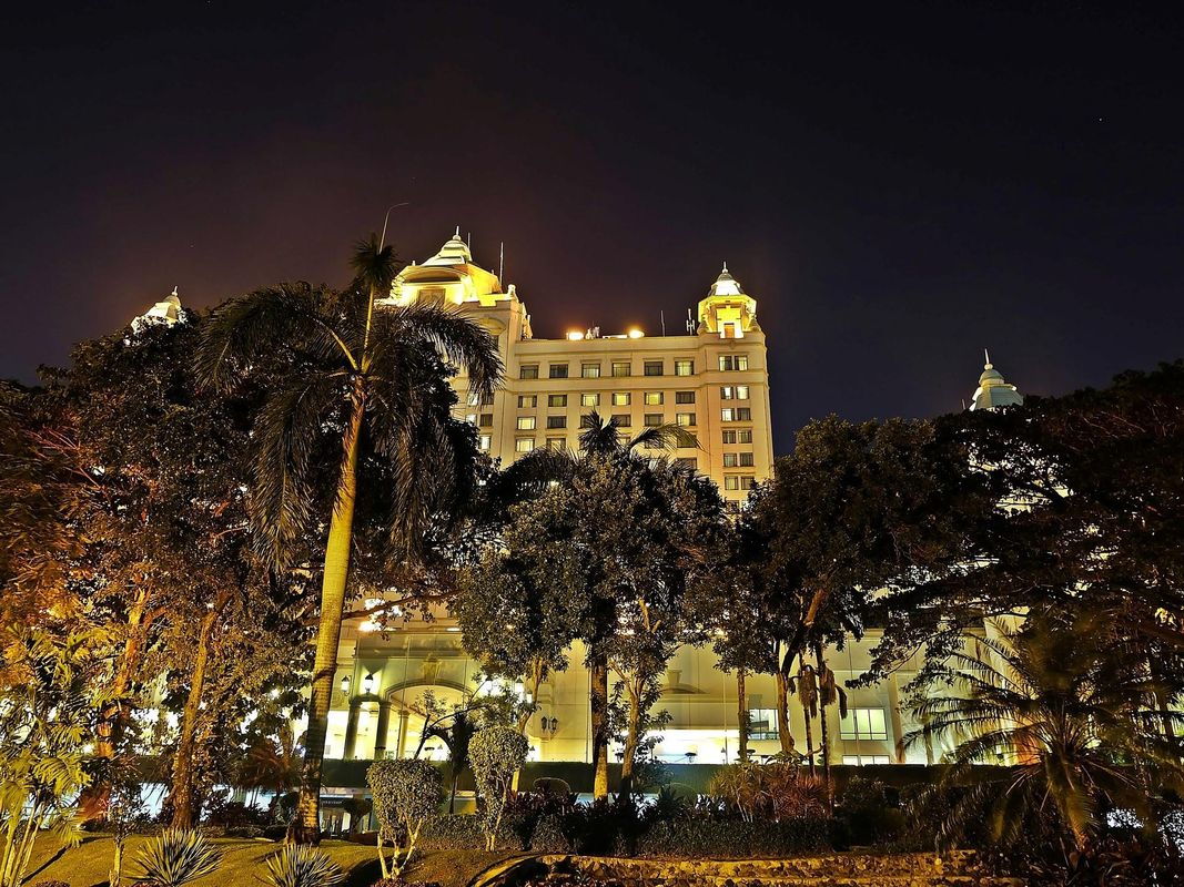 Waterfront Cebu City Hotel & Casino - Multiple Use Hotel фото 7