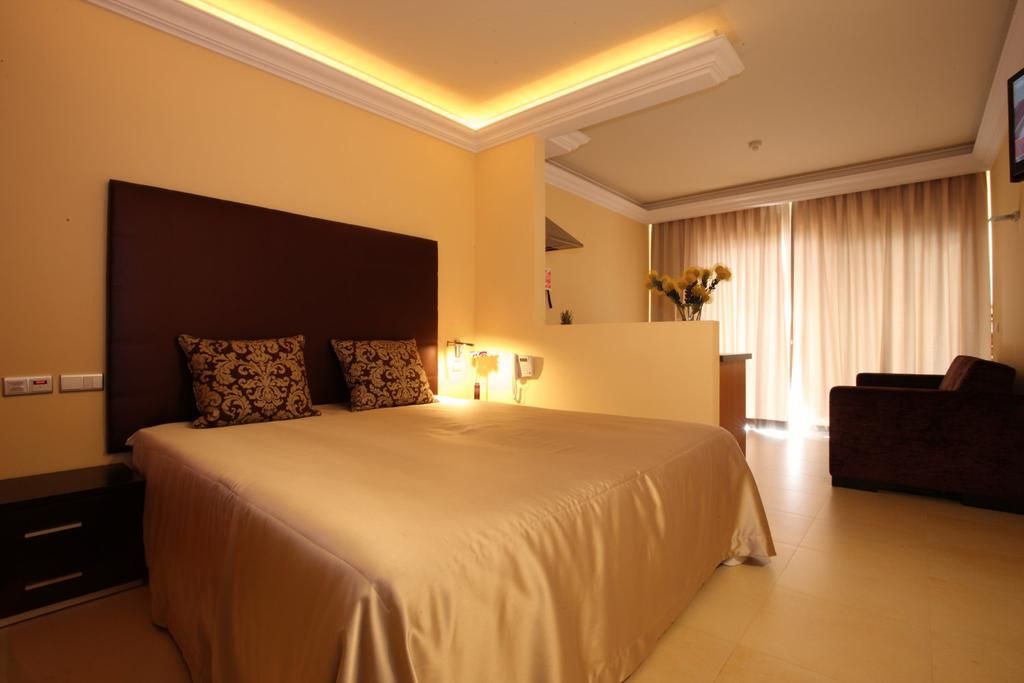 Hotel Apartamentos Baia Brava фото 9