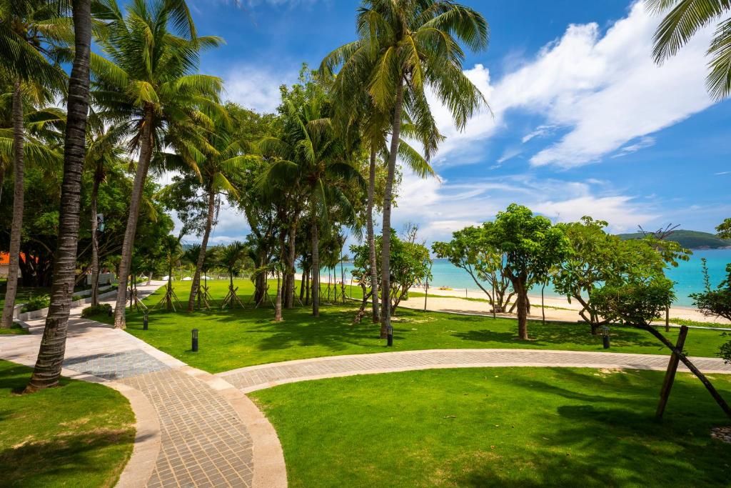 Ocean View Resort Yalong Bay фото 74