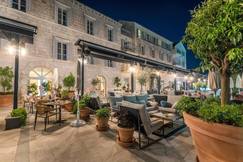 Riva, Hvar Yacht Harbour Hotel фото 4