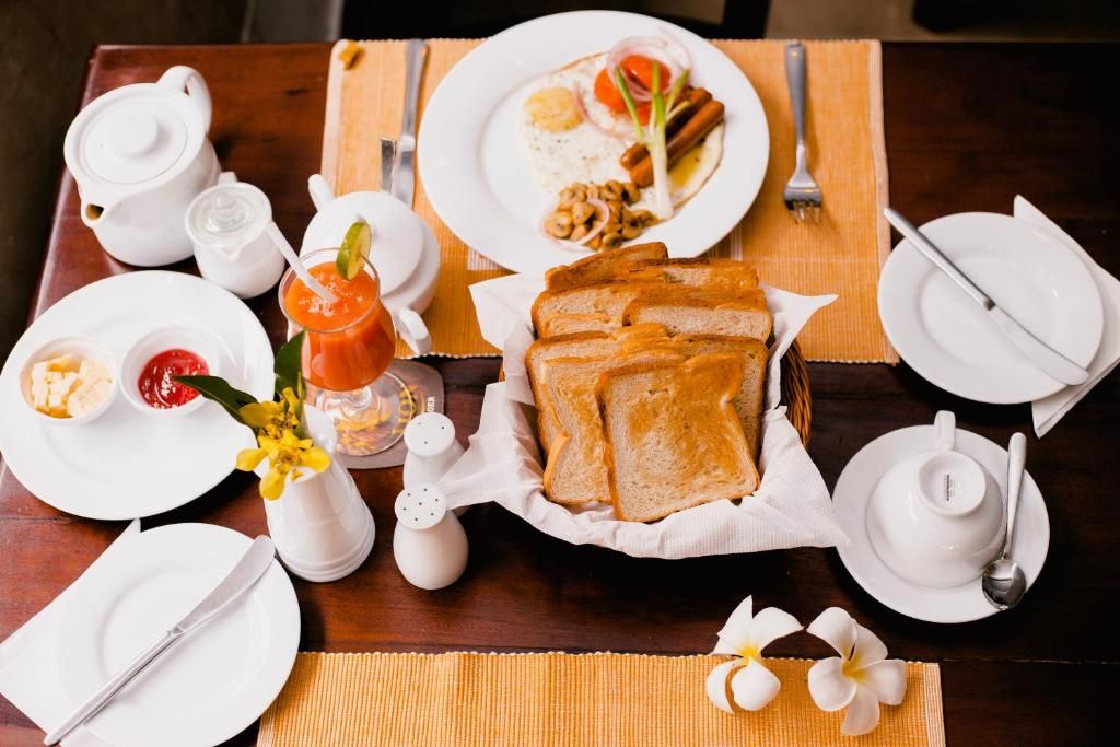 St. Lachlan Hotel & Suites фото 52