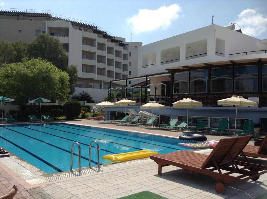 Pylea Beach Hotel фото 10
