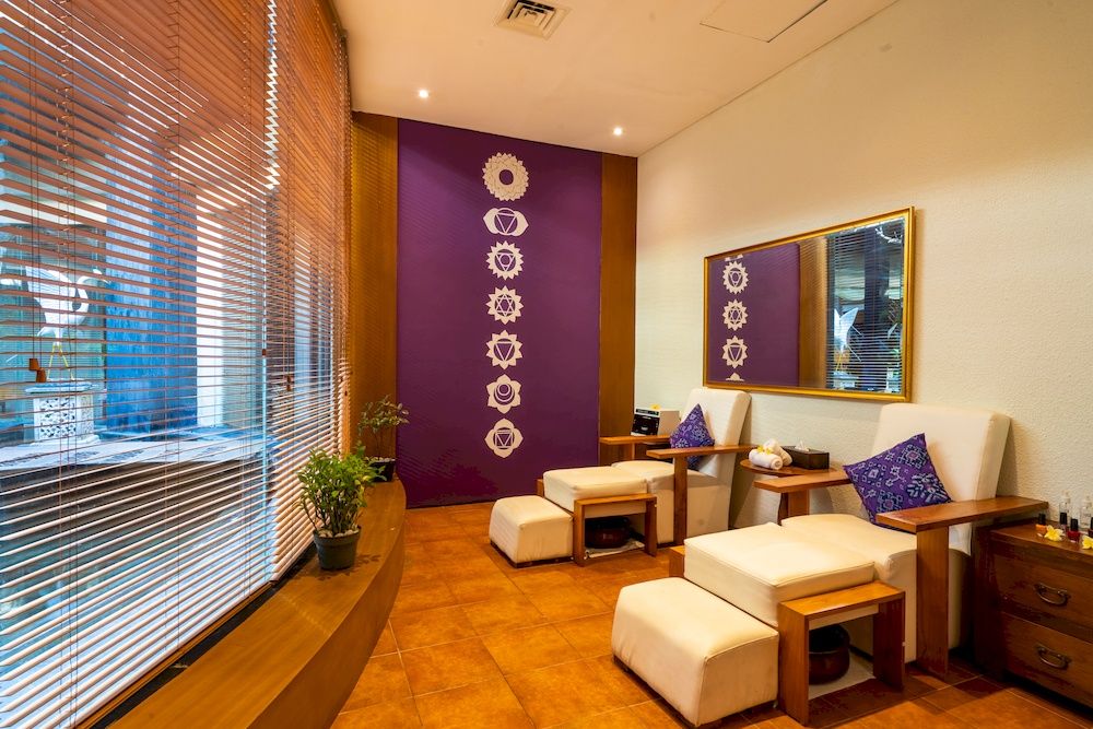 Vouk Hotel & Suites фото 65