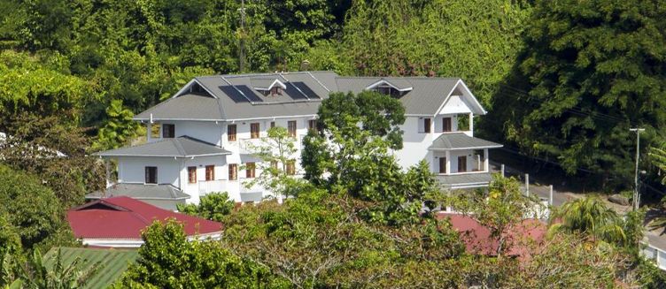 Фото отеля Hilltop Boutique Hotel