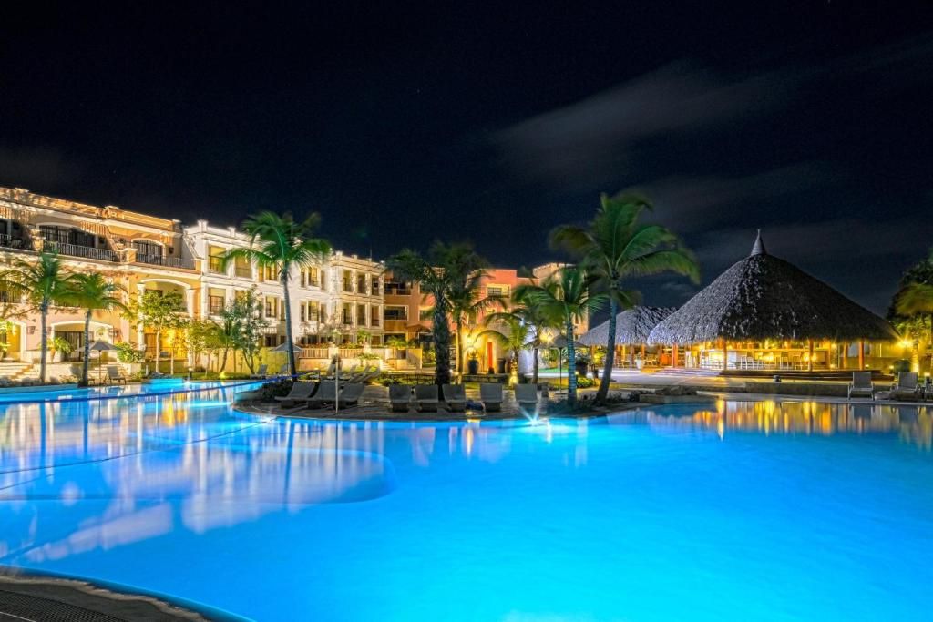 Ancora Cap Cana, Marina Resort and Villas фото 36