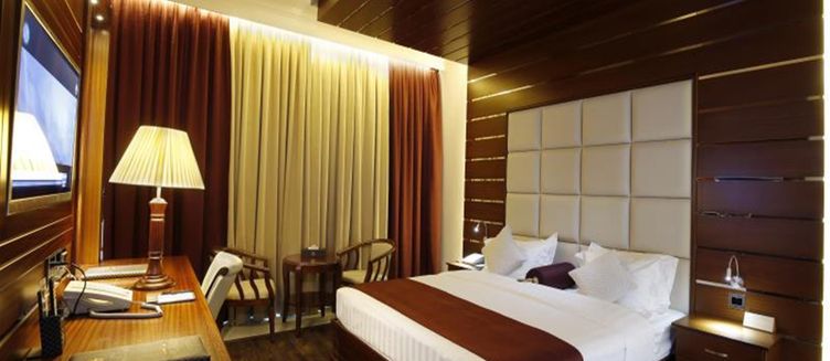 Фото отеля Queen Palace Hotel