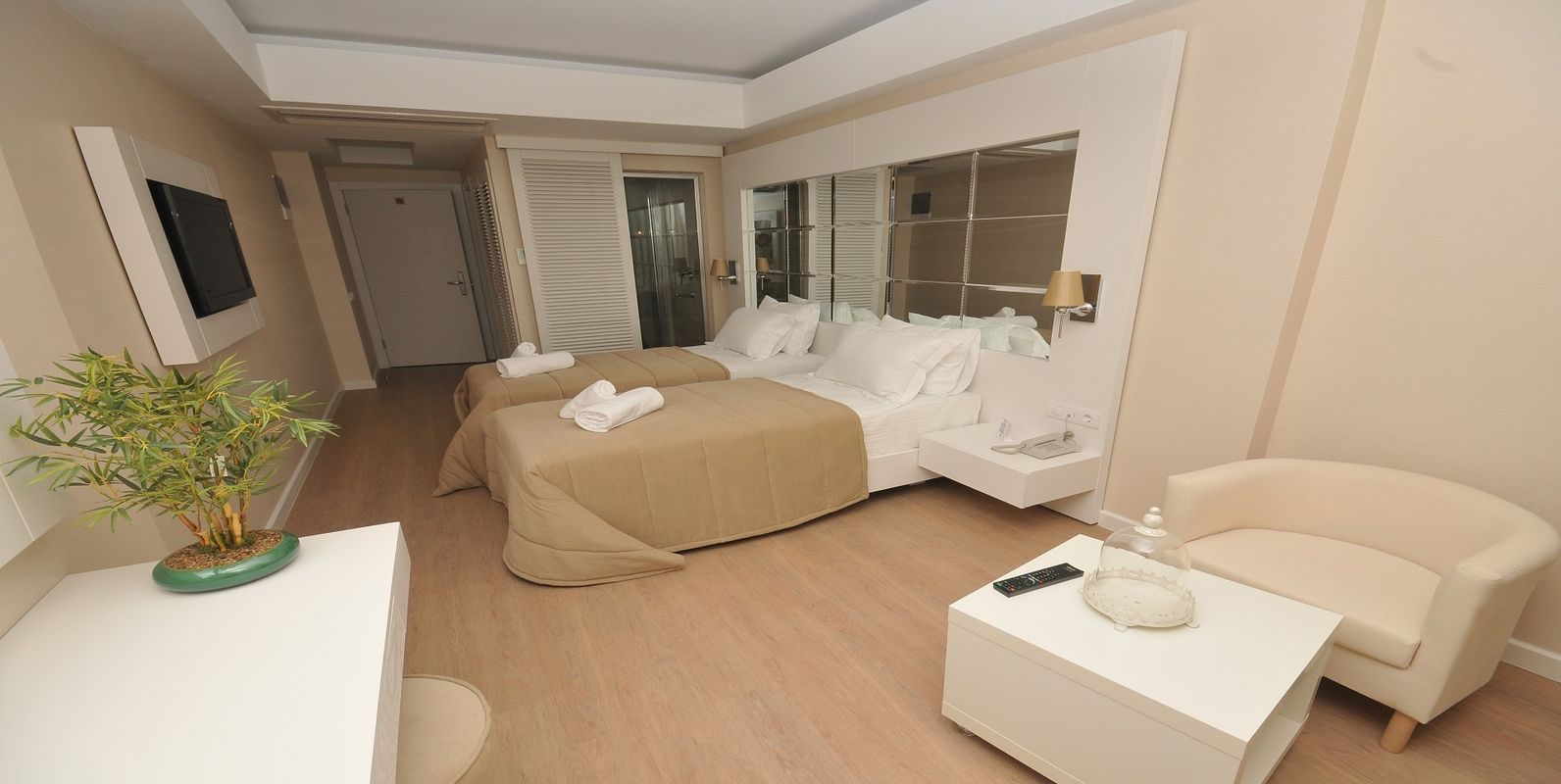 Alesta Yacht Hotel (Adults Only) фото 3