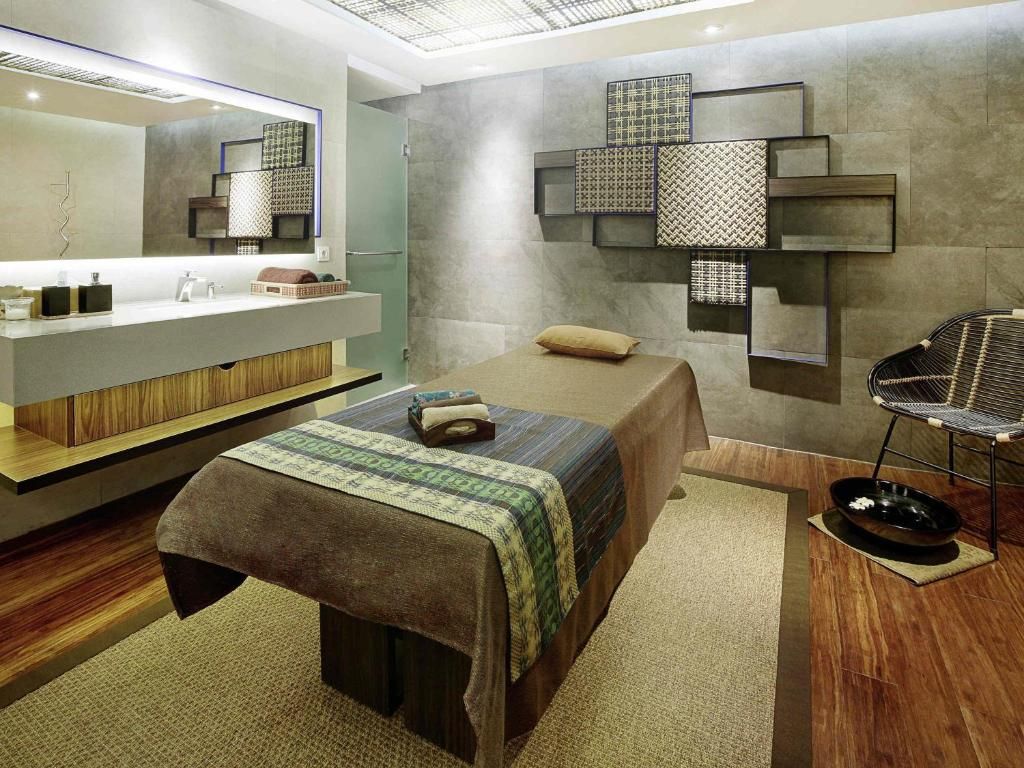 Novotel Jakarta Mangga Dua Square фото 61