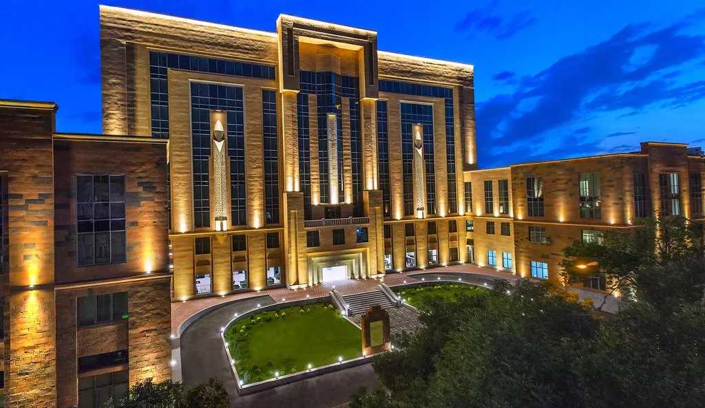 Ani Grand Hotel Yerevan фото 0