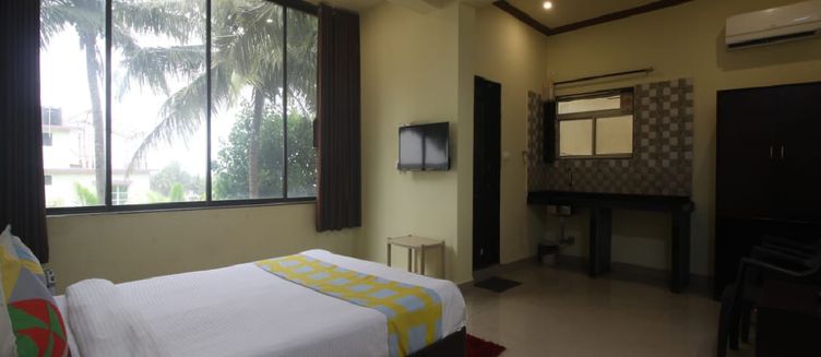 Фото отеля Madhu's Inn