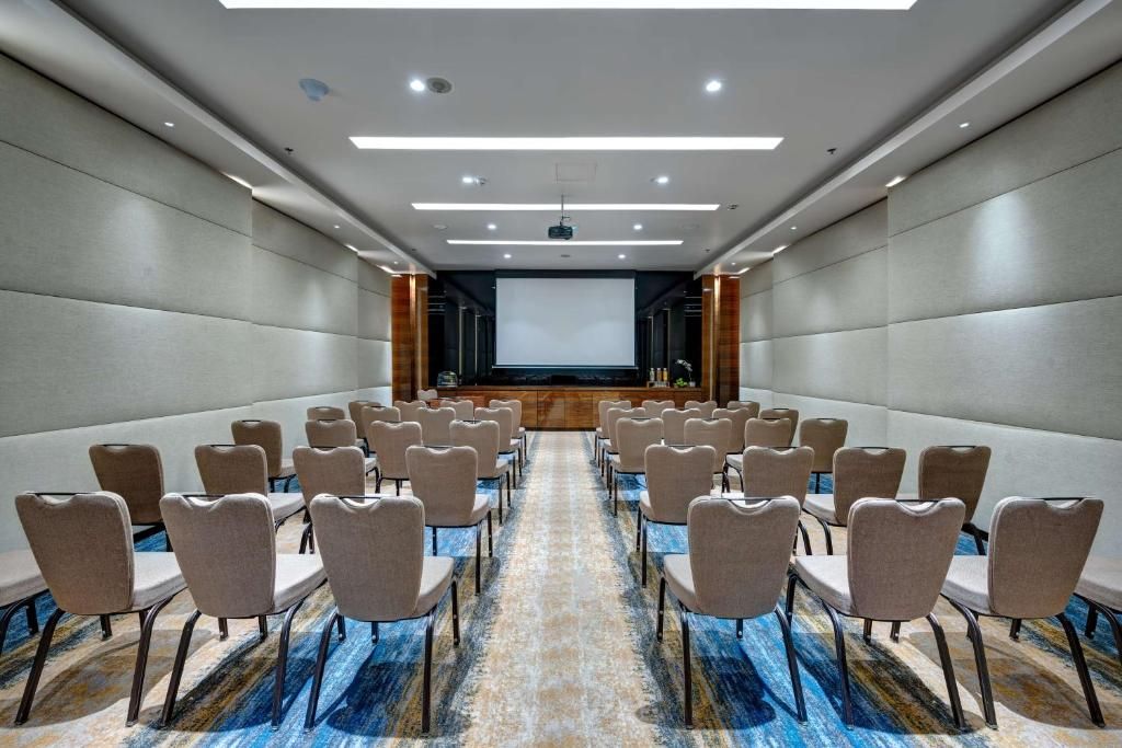 Radisson Blu Hotel, Ajman фото 55