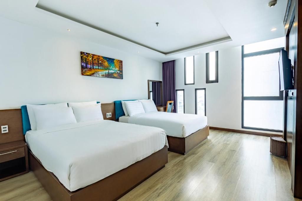 Golden Sun Hotel фото 2