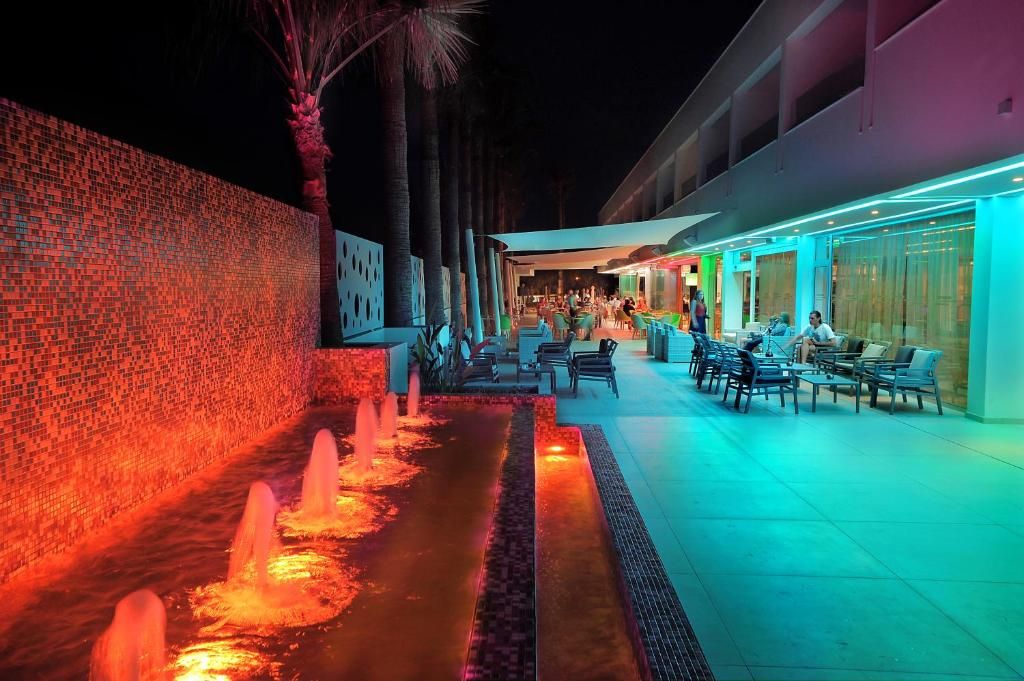 Nelia Beach Hotel фото 36