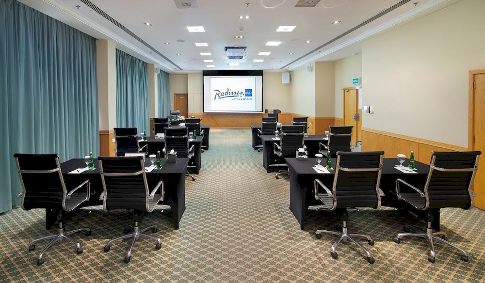 Radisson Blu Hotel & Resort, Al Ain фото 60