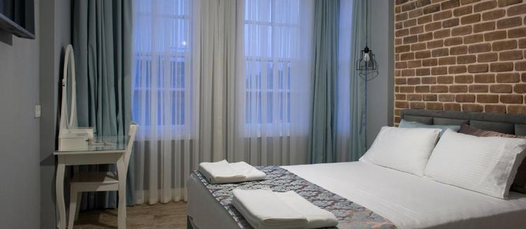 Фото отеля Luna Boutique Hotel