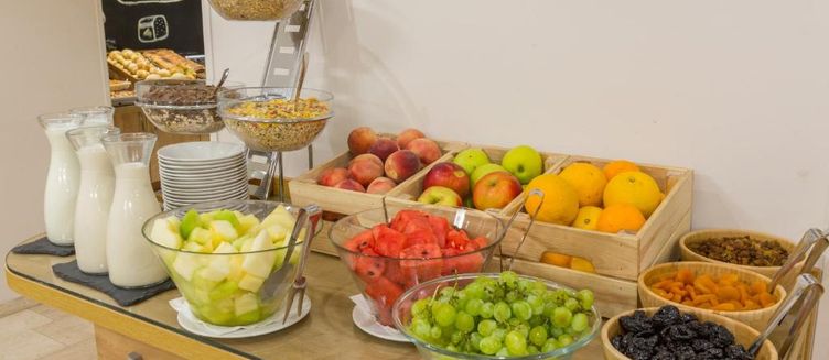 Фото отеля Hotel Royal Inn