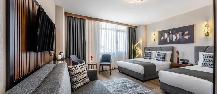 Фото отеля Hotel Bristol