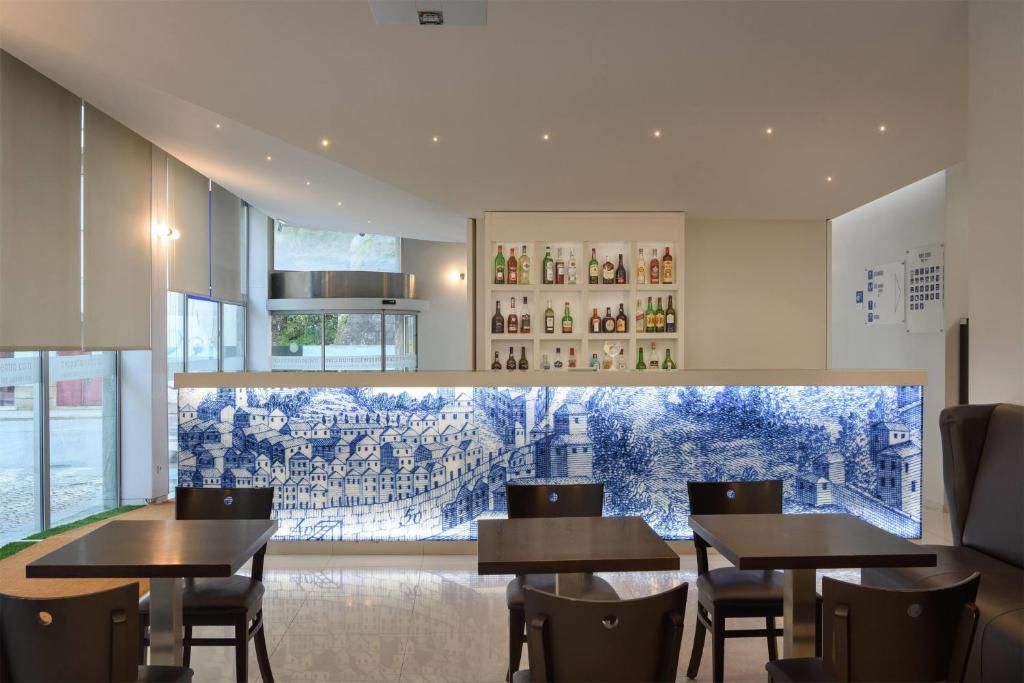 Tryp Porto Centro фото 38