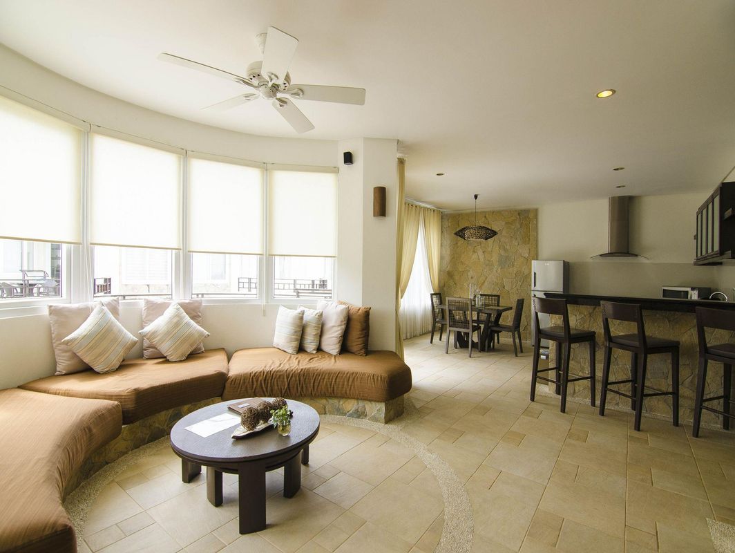 7 Stones Boracay Suites фото 25