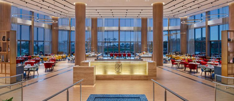 Фото отеля Курортный отель JA The Resort - JA Lake View
