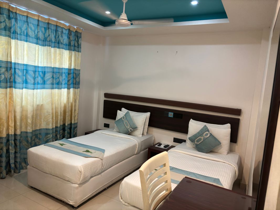 Guest House «The White Harp Beach Guest House» фото 24