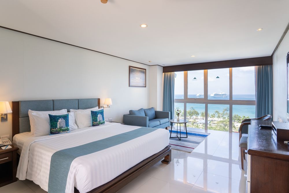 Andaman Beach Suites Hotel фото 91