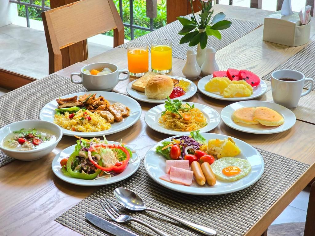 Welcome World Beachfront Resort фото 63