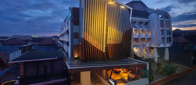 Фото отеля Fairfield by Marriott Bali South Kuta