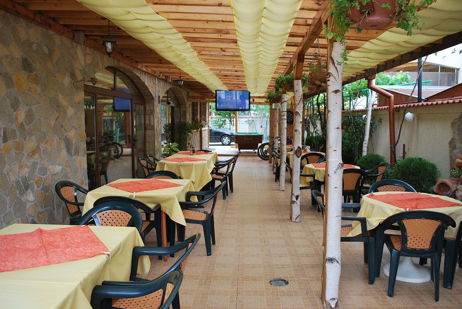 Family Hotel Breza фото 33