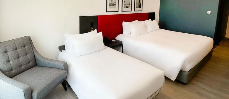 Фото отеля Travelodge Phuket Town