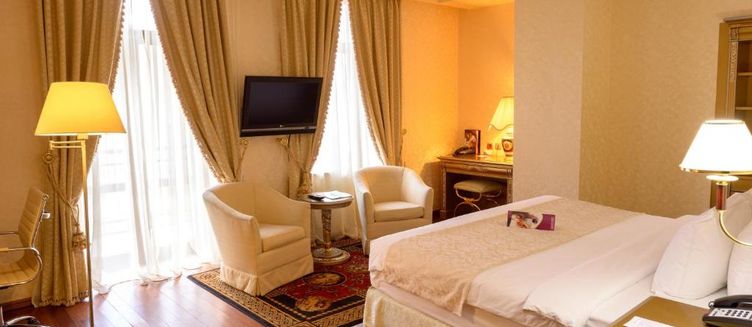 Фото отеля Crowne Plaza Minsk