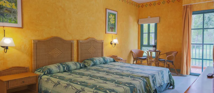 Фото отеля Memories Holguin Beach Resort (Adults Only)