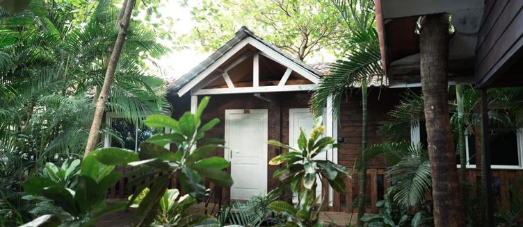 Фото отеля Nasya's Beach Side Cottages