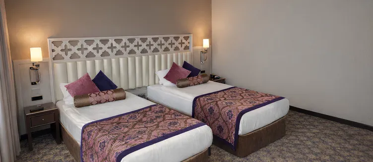 Фото отеля Royal Alhambra Palace