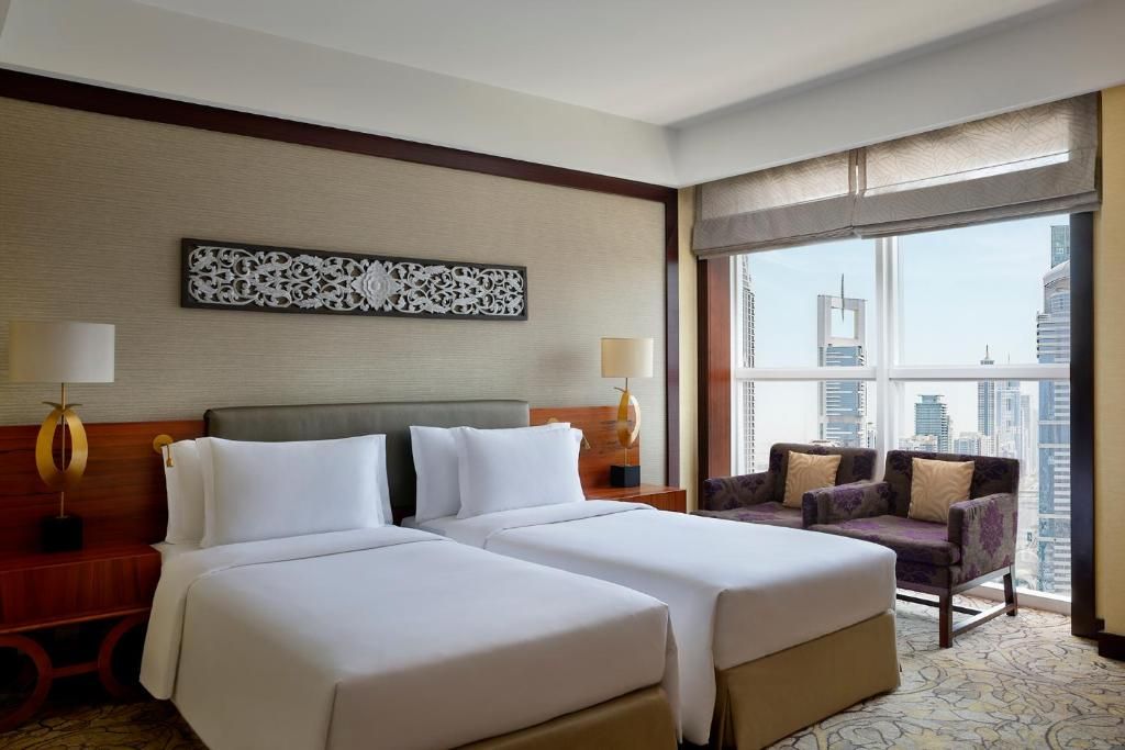Dusit Thani Dubai фото 3